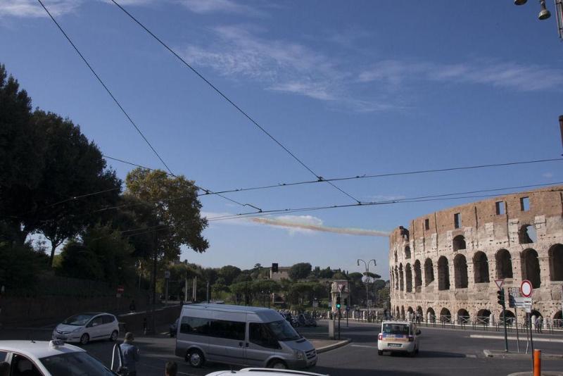 Ht N°9 Colosseo Рим Екстериор снимка